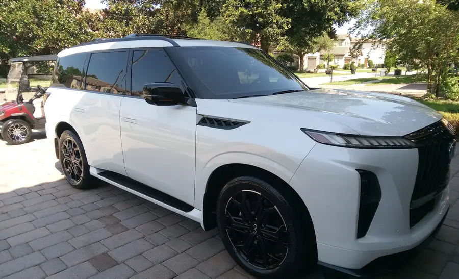An Infiniti QX80, detailed